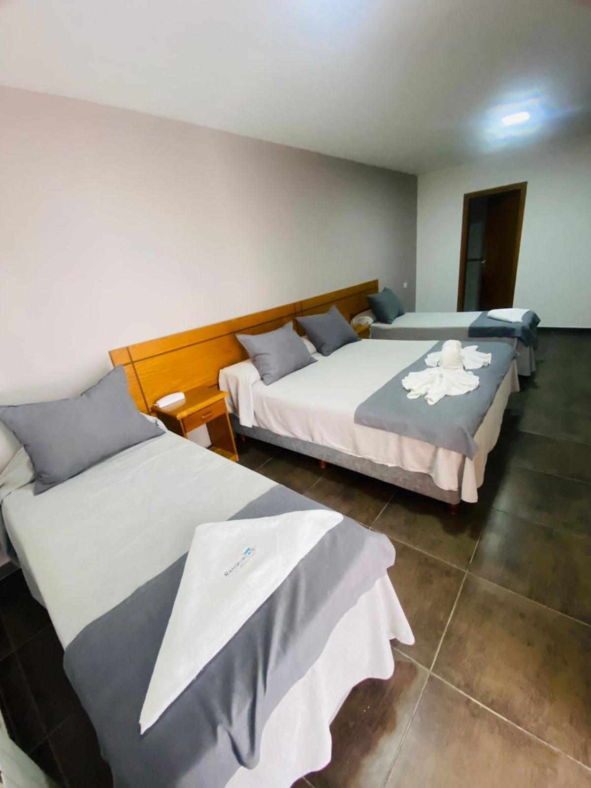 Hotel Ranqueles Villa Carlos Paz Exterior foto
